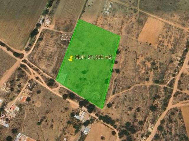 TERRENO EN VENTA EN LA CHARRETERA SUP 21,000 MTS Escriturado