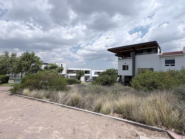 Terreno en VENTA en La Loma Club de Golf