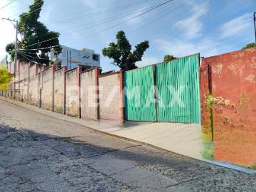 Terreno en Venta en La Sabana: 1,800 m2 en Esquina Ideal para Bodegas Macro lote de Oportunidad