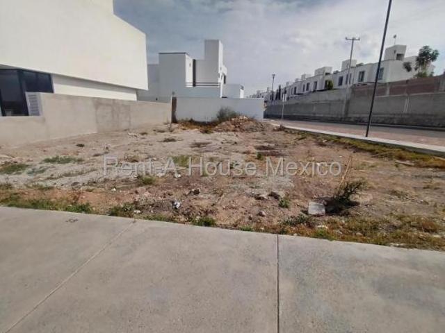 Terreno en venta en la zona del Mirador con amenidades,Queretaro,Mwxico