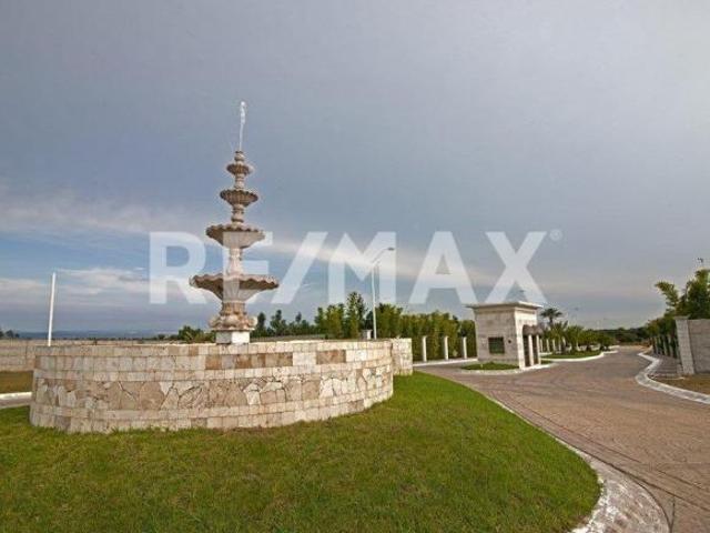 Terreno en venta en Las Villas Residencial Circuito Vía Venecia 4