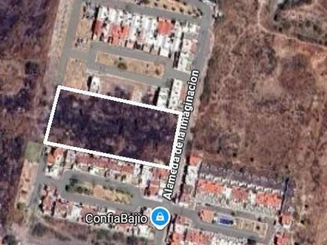 Terreno en venta en Las Alamedas 4