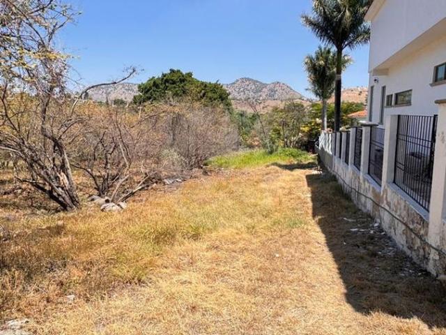 TERRENO EN VENTA EN LAS CA?ADAS