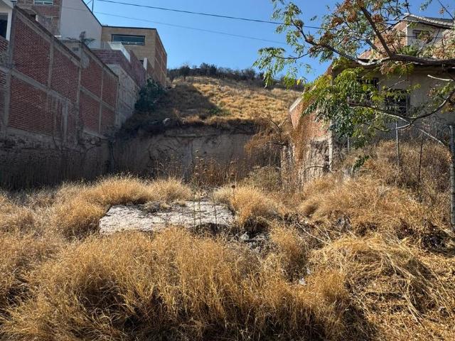 Terreno en venta en LAS HUERTAS salida a San Pancho cerca de Soriana Sat?lite
