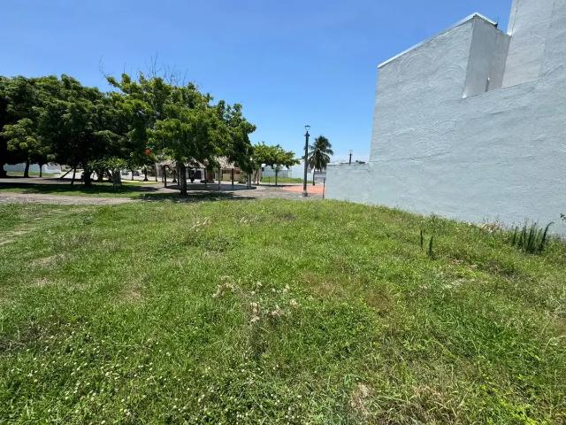 Terreno en Venta en Las Lomas Residencial, Riviera Veracruzana