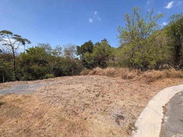 Terreno en Venta en Las Misiones, Santiago, N.L