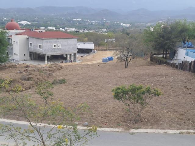 Terreno en venta en Las Misiones Santiago NL
