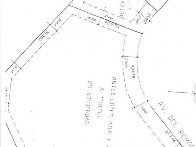 Terreno en Venta en Lomas Country