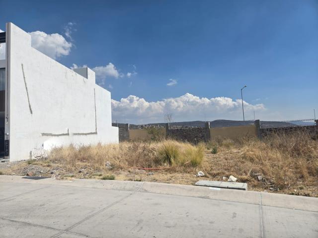 Terreno en venta en Lomas del Molino Le?n Guanajuato terreno plano