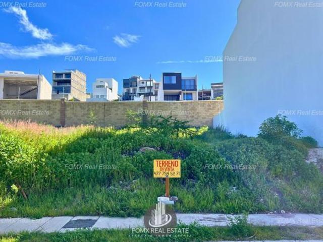Terreno en venta en Lomas Punta del Este Punta Marfil