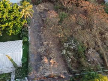 VENTA DE TERRENO SOBRE CARRETERA FRACC LOS VERGELES DE ATOTONILCO, MORELOS