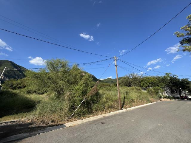 Terreno en Venta en Los Cristales, Monterrey, carretera nacional