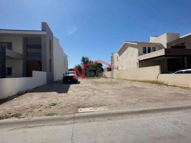 TERRENO EN VENTA EN LOS LAGOS RESIDENCIAL