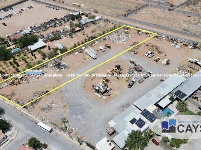 TERRENO EN VENTA en Los Nogales Lombardo Toledano Bardeado