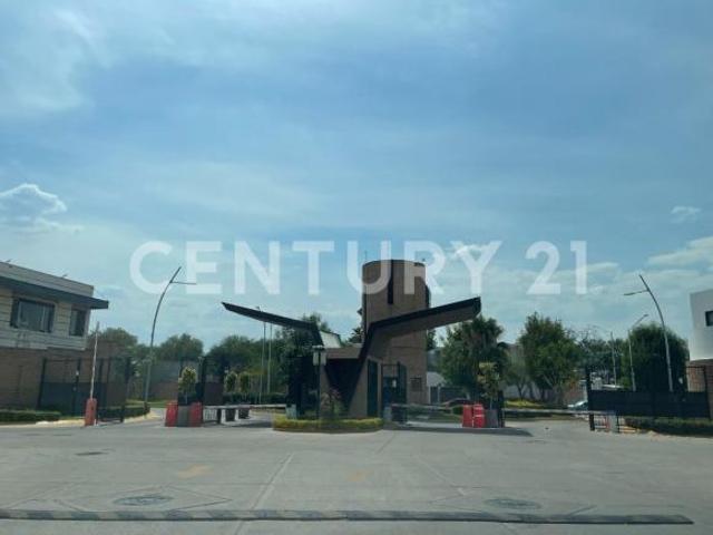Terreno en Venta en Loretta II