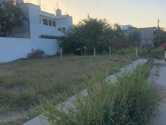 Terreno en Venta en Puerto Vallarta poblado de Ixtapa
