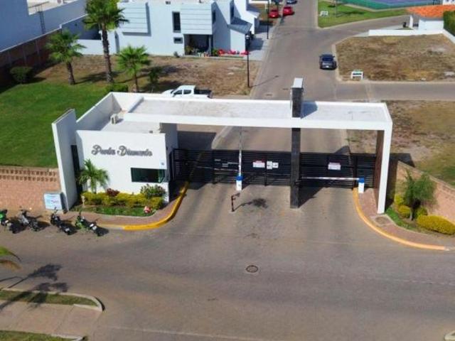 Terreno en venta en Punta diamante Marina Mazatlan