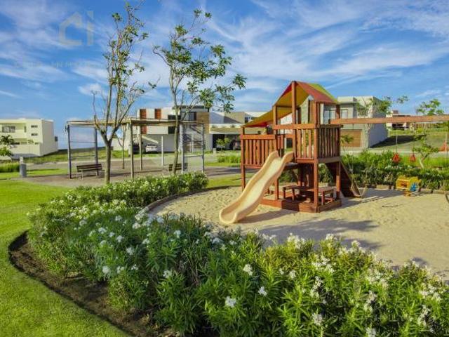 Terreno en venta en Punta Tibur?n Residencial Lagunas VI, 238.82 m? con metraje eficiente para proyecto residencial