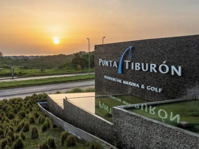 TERRENO en VENTA en Punta Tiburón