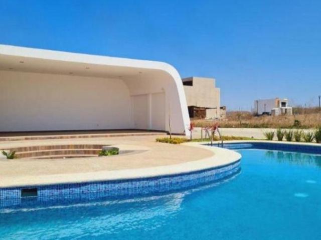 Terreno en Venta en Pacifico Hills en Mazatlan