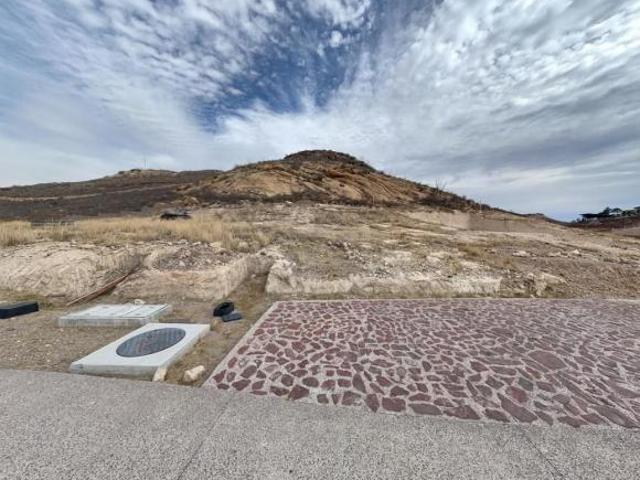 Terreno en Venta en Paseo del Puma Altozano
