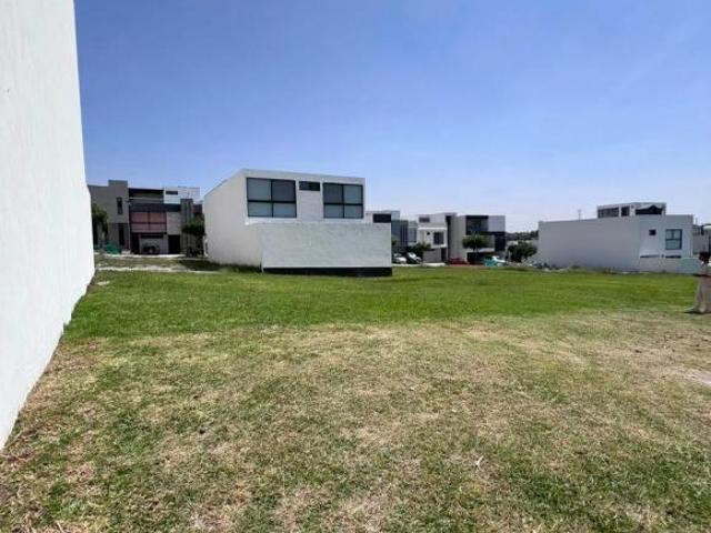 Terreno en Venta en Parque Aguascalientes Lomas de Angelópolis