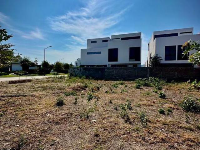 Terreno en Venta en Parques Vallarta – Coto Abeto