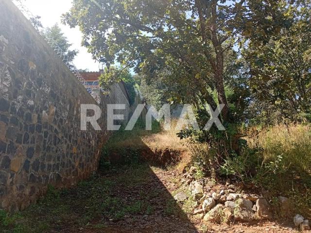 Terreno en venta en Pátzcuaro, Michoacán. Inversión con gran potencial en zona turística