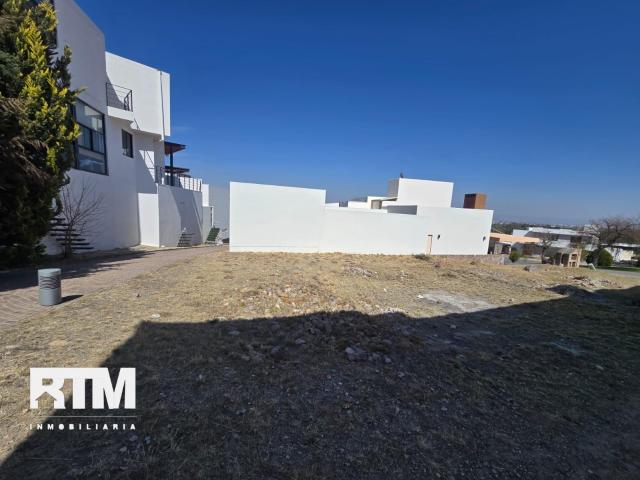 TERRENO EN VENTA EN PEDREGAL 2