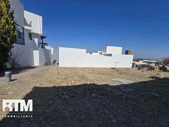 TERRENO EN VENTA EN PEDREGAL 2