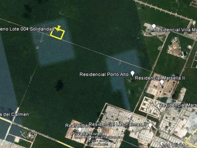 TERRENO EN VENTA EN PLAYA DEL CARMEN CON USO PLURIFAMILIAR
