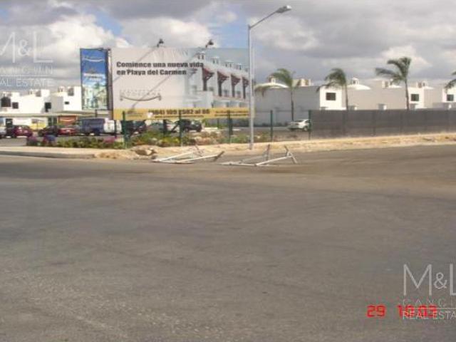 Terreno en venta en Playa del Carmen de 4747 m2, Uso de Suelo Mixto