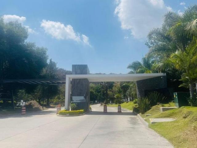 TERRENO EN VENTA EN PORTA FORESTA