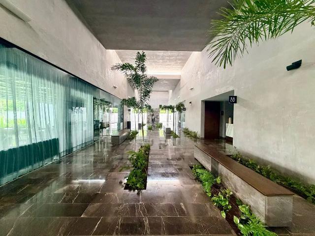 TERRENO EN VENTA EN PRIVADA EN PASEO NORTE CON AMENIDADES DE LUJO