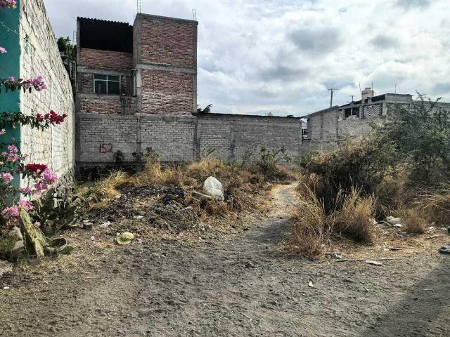 Terreno en Venta en Quer?taro Jardines del Sol