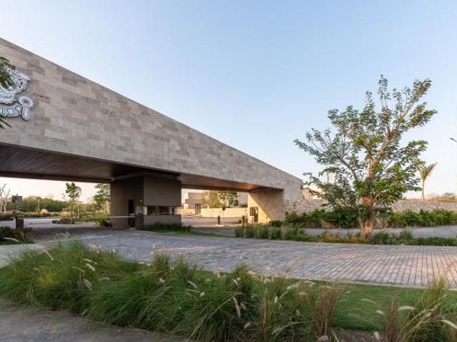 terreno en venta en Residencial Compostela