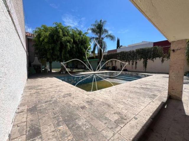 TERRENO EN VENTA EN RESIDENCIAL VICTORIA, ZAPOPAN, JALISCO