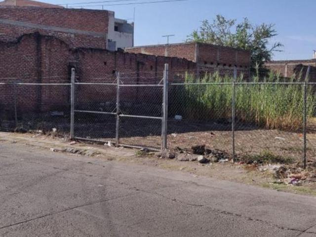 TERRENO EN VENTA EN SAHUAYO MICHOACAN