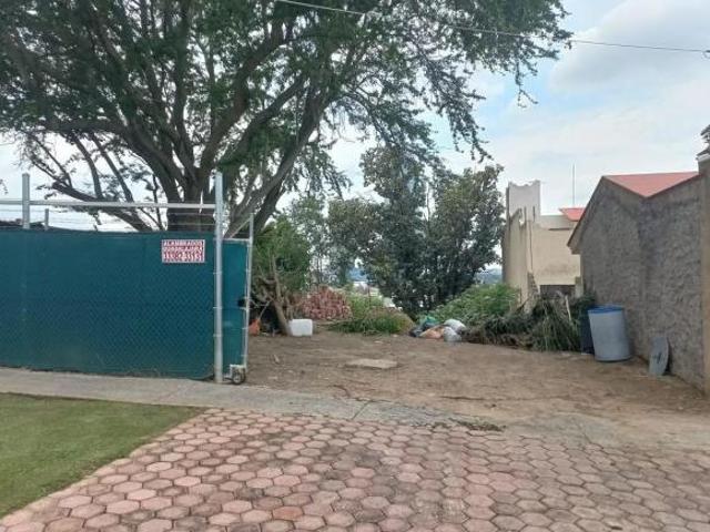 EN VENTA TERRENO EN SAN WENCESALO, PEGADO A COLINAS DE SAN JAVIER