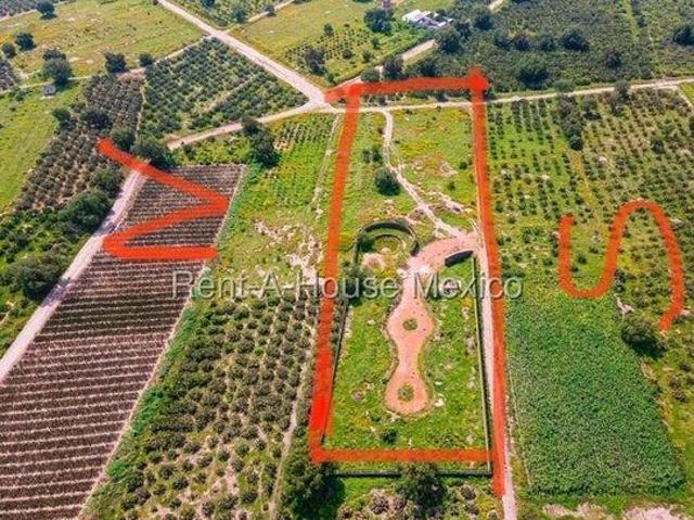 Terreno en venta en San Mart?n de las Pir?mides, San Mart?n de las Pir?mides 25 3321 FM