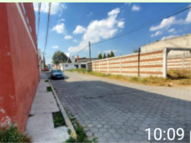 Terreno en venta en San Miguel Totocuitlapilco, Metepec, México