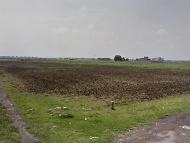 Terreno en venta en San Miguel Totocuitlapilco, Metepec, México