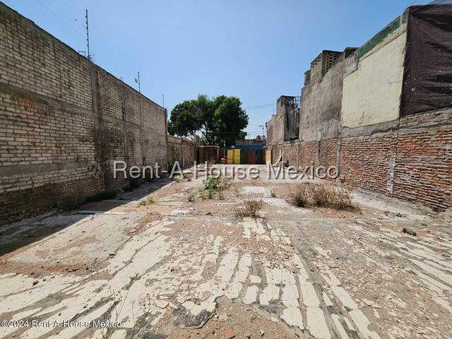 Terreno en Venta en Santa Maria Malinalco,Azcapotzalco CR 26 1043
