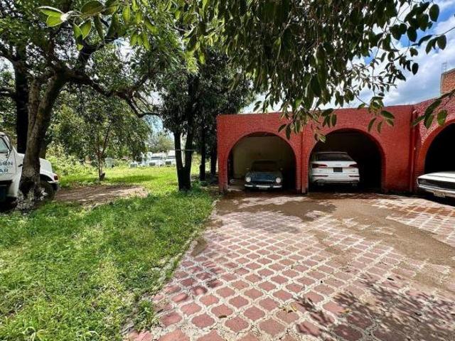Terreno en Venta Santa María Tequepexpan Tlaquepaque | Ideal Desarrollos 2,497m²