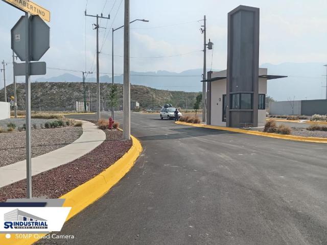 TERRENO EN VENTA EN SANTA CATARINA
