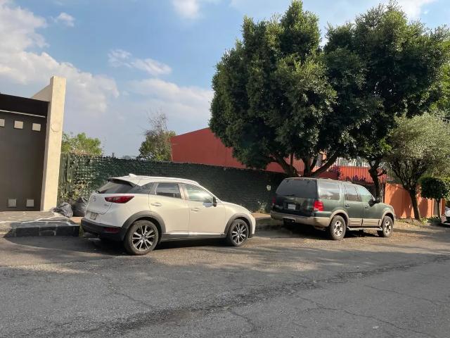 TERRENO EN VENTA EN PASEO DE LAS LOMAS CERCA DE SANTA FE
