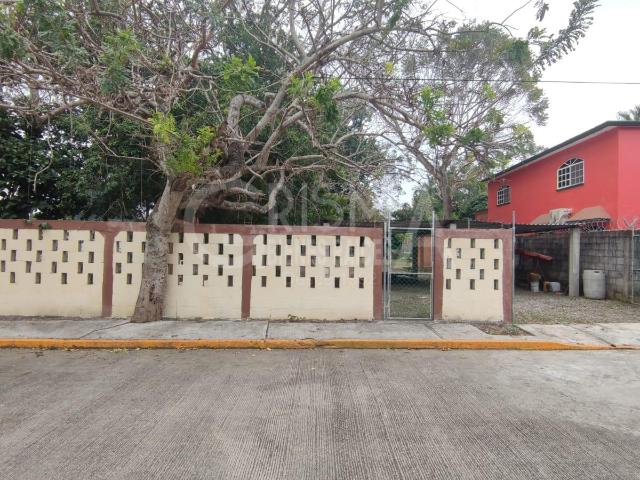 TERRENO EN VENTA EN SANTIAGO DE LA PE?A