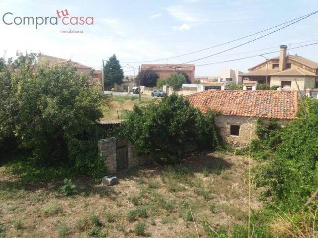 Casa rústica / Caserío en Venta en Segovia