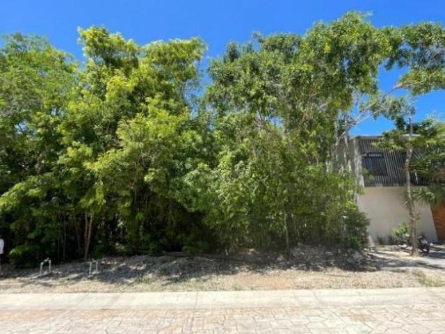 Terreno en Venta en Senderos Maya Koba, Playa del Carmen / KC0074