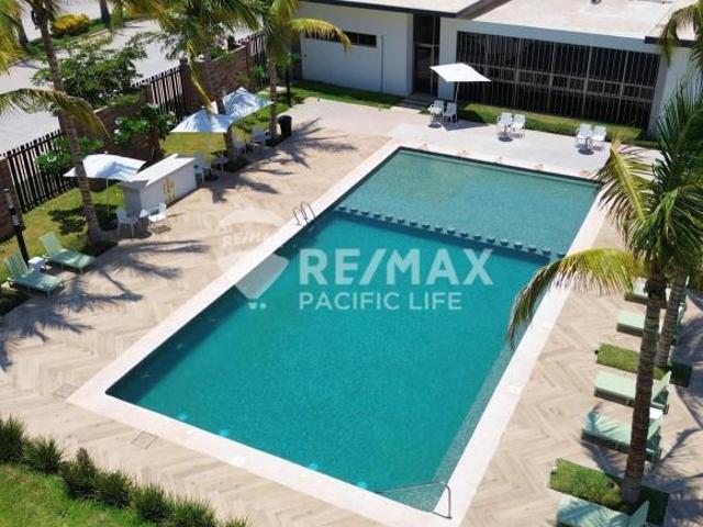 TERRENO EN VENTA EN SONTERRA RESIDENCIAL II 4